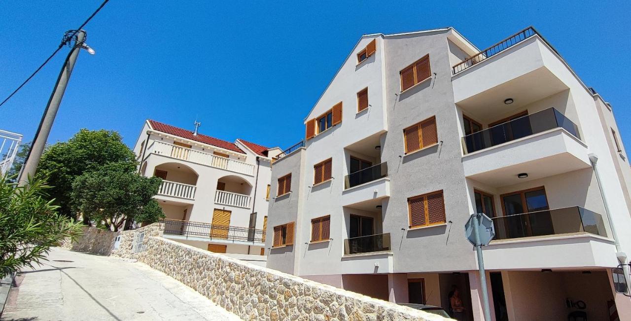 Casa Laurea Hotel Zaton  Exterior photo